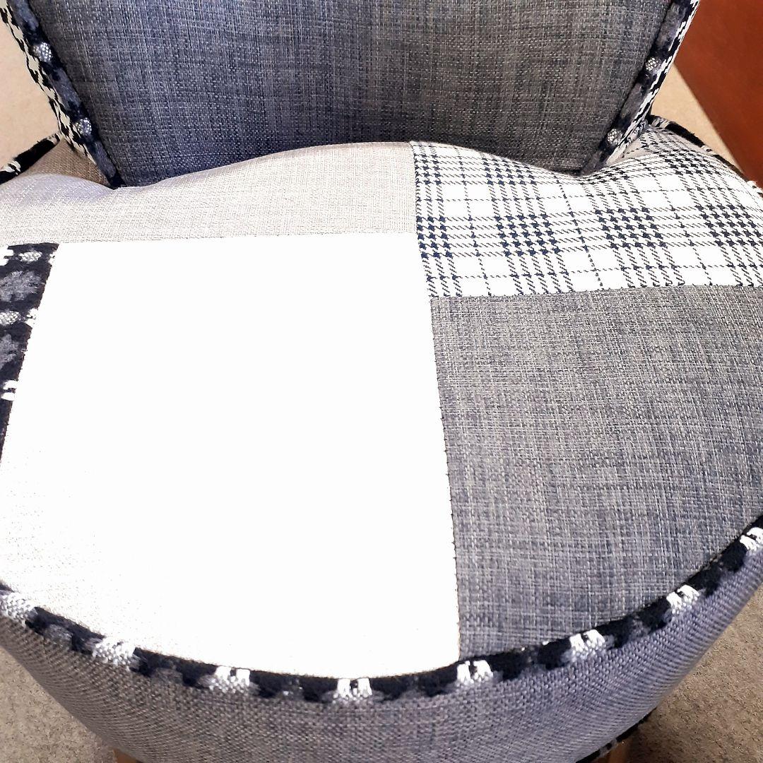 輸入家具　モノトーンチェア　パッチワークデザイン　グレー&ホワイト　２脚セット