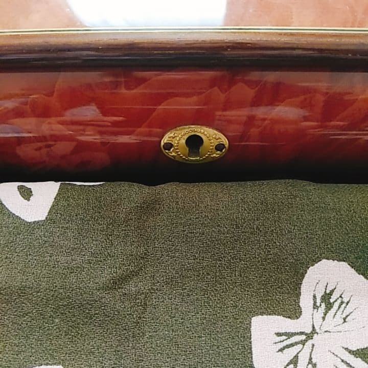 Romance オルゴール 宝石箱 Swiss made by Reuge