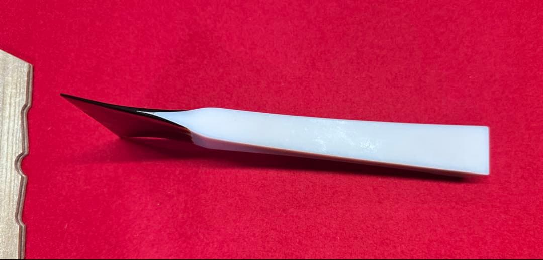 三味線撥45 鼈甲光沢仕上げ 181.7g 全長21.8 開き11.4 虫食無し