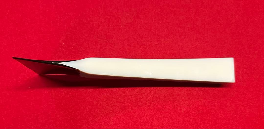 三味線撥45 鼈甲光沢仕上げ 181.7g 全長21.8 開き11.4 虫食無し