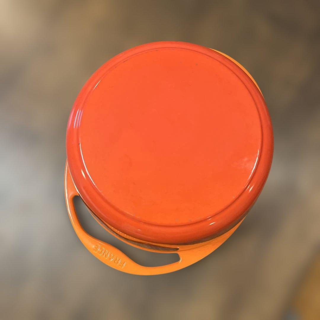 ル・クルーゼ 22 オレンジ