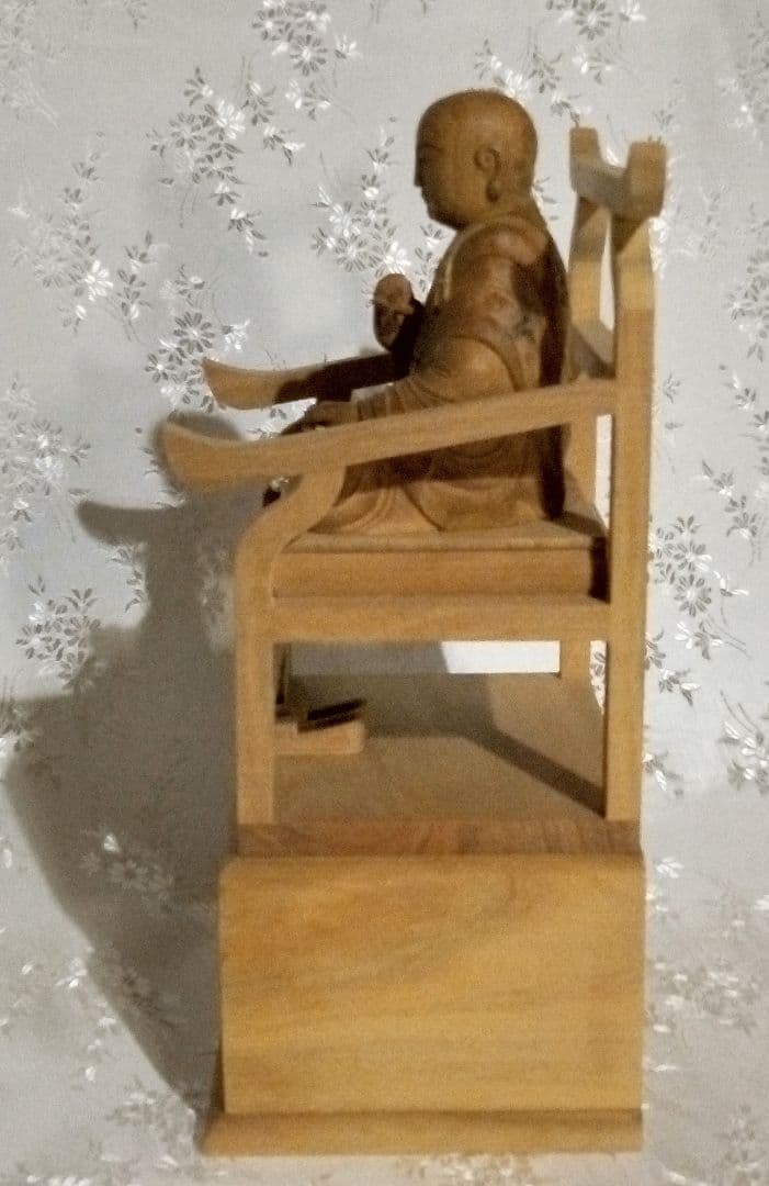 弘法大師坐像 空海 お大師さま 2.5寸#297 ◆白檀 木彫 仏像