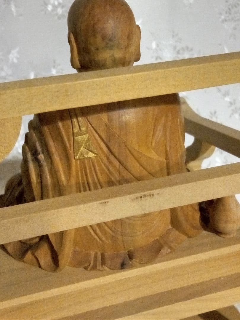 弘法大師坐像 空海 お大師さま 2.5寸#297 ◆白檀 木彫 仏像