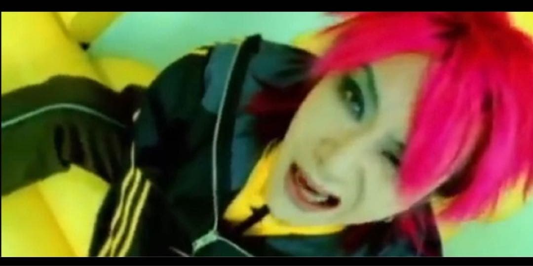 新品・未開封】hideサイドカーブver.ラインジャージ LEMONeD - メルカリ