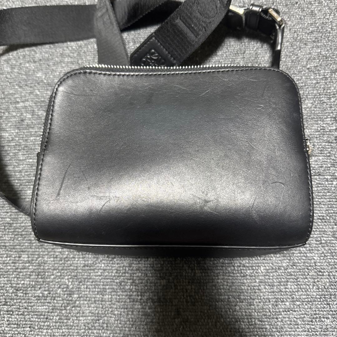 ロエベ　LOEWE ブラック ショルダーバッグクロスボディ カメラバッグ