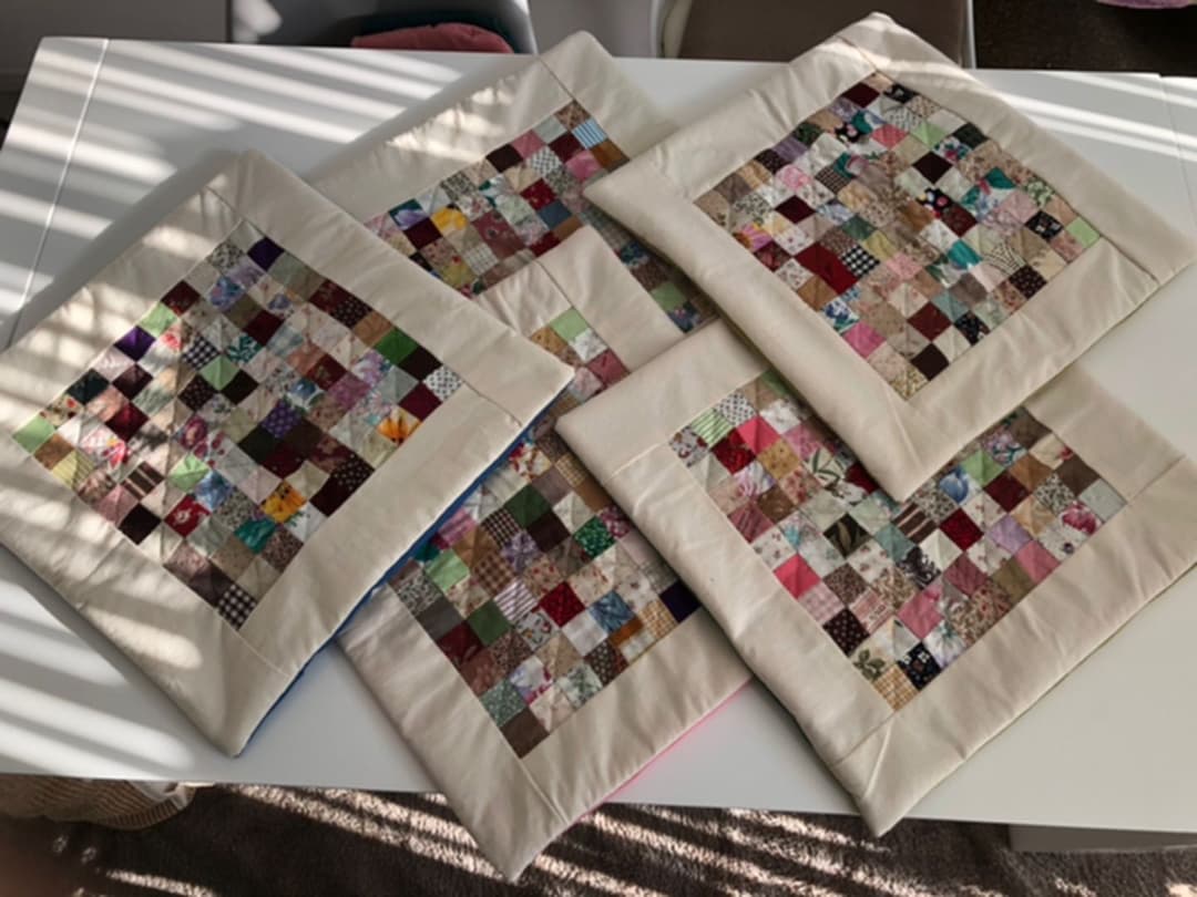 【週末値下げ】パッチワーク　クッションカバー　５枚セット