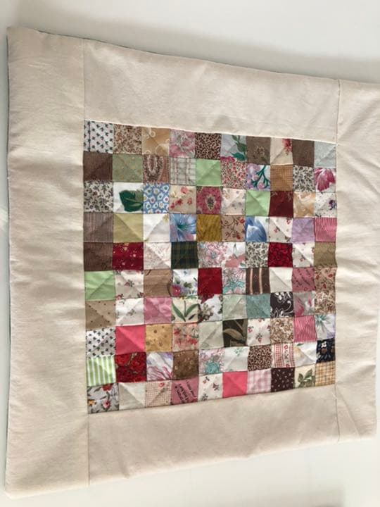 【週末値下げ】パッチワーク　クッションカバー　５枚セット