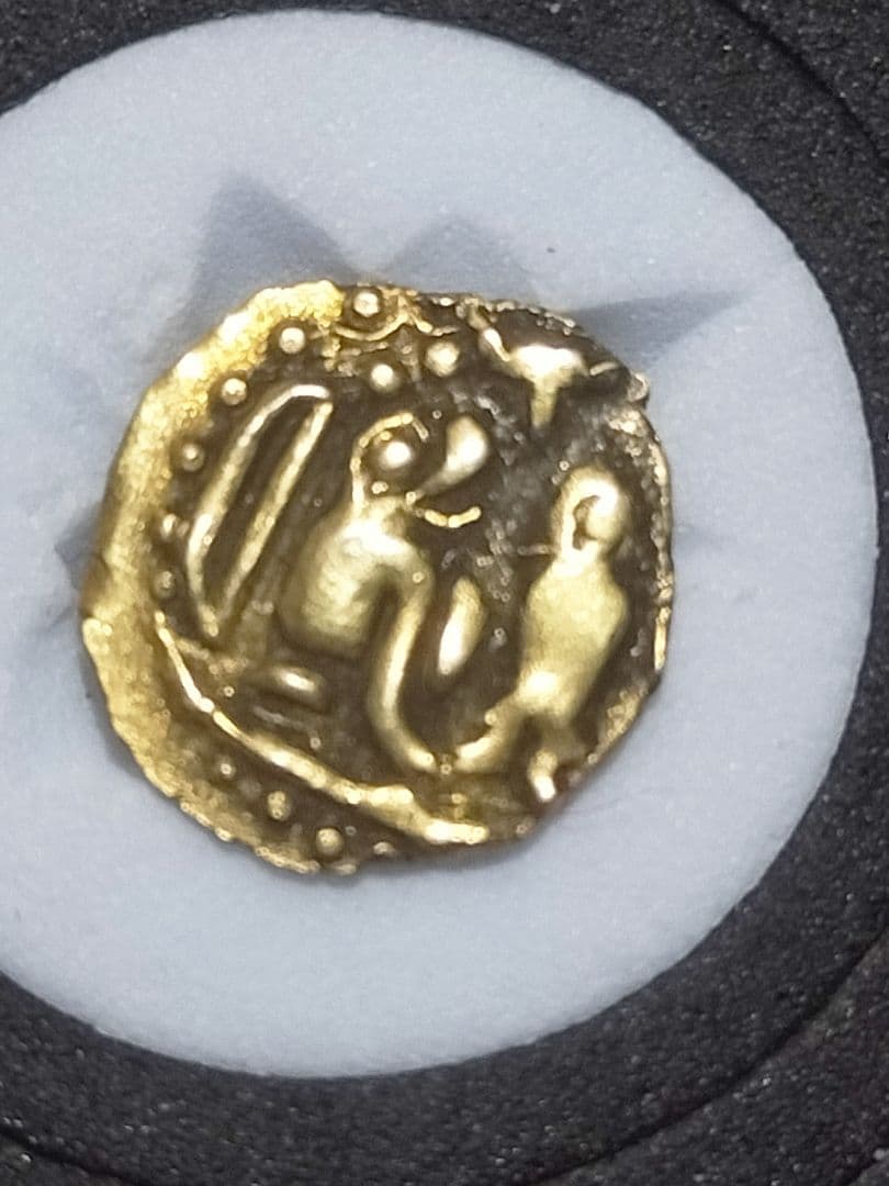 GOLD!◆金貨　南インド古代チョーラ朝　ファナム金貨