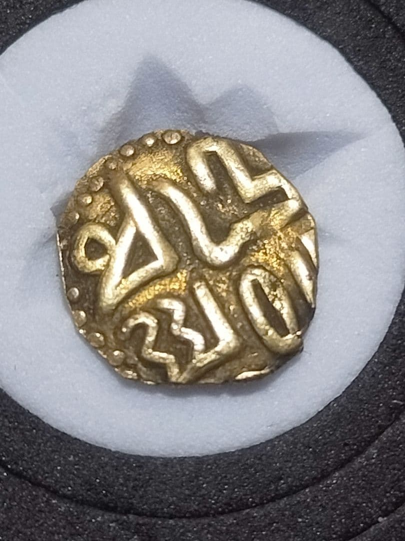 GOLD!◆金貨　南インド古代チョーラ朝　ファナム金貨