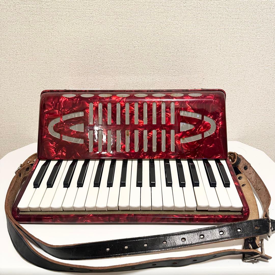 TOMBO トンボ アコーディオン No.320 赤パール 32鍵 ハードケース