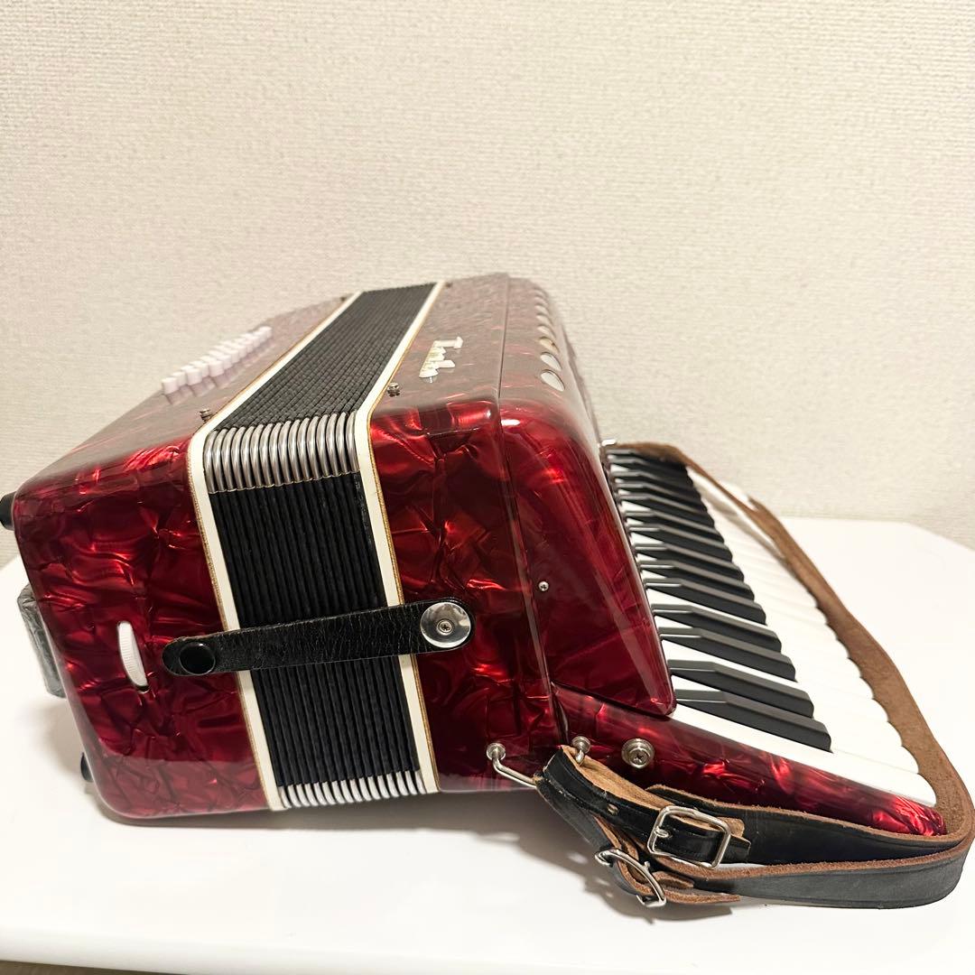 TOMBO トンボ アコーディオン No.320 赤パール 32鍵 ハードケース