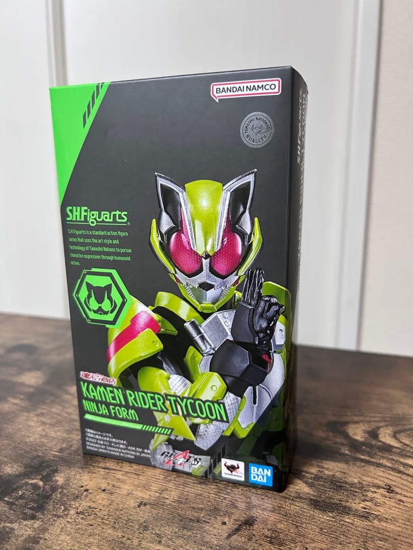 S.H.Figuarts 仮面ライダータイクーン忍者フォーム