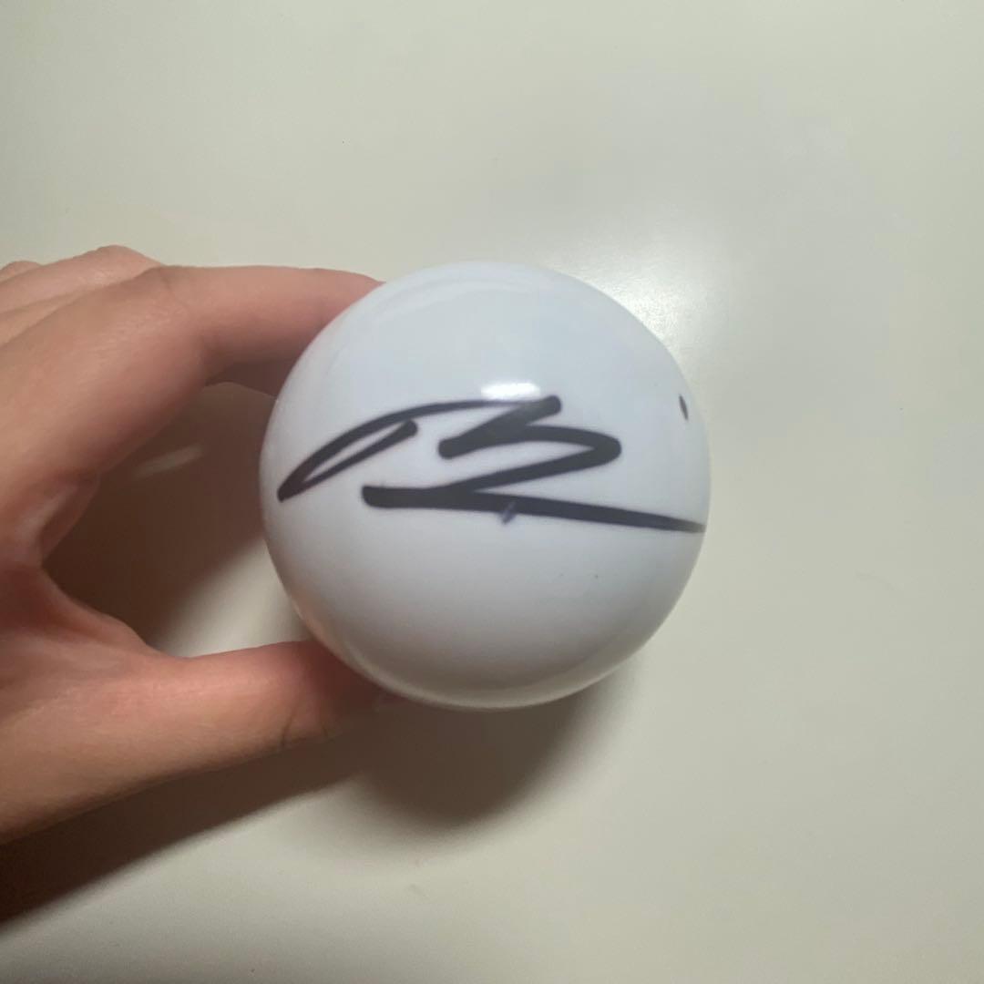 ZEROBASEONE Rickyサインボール