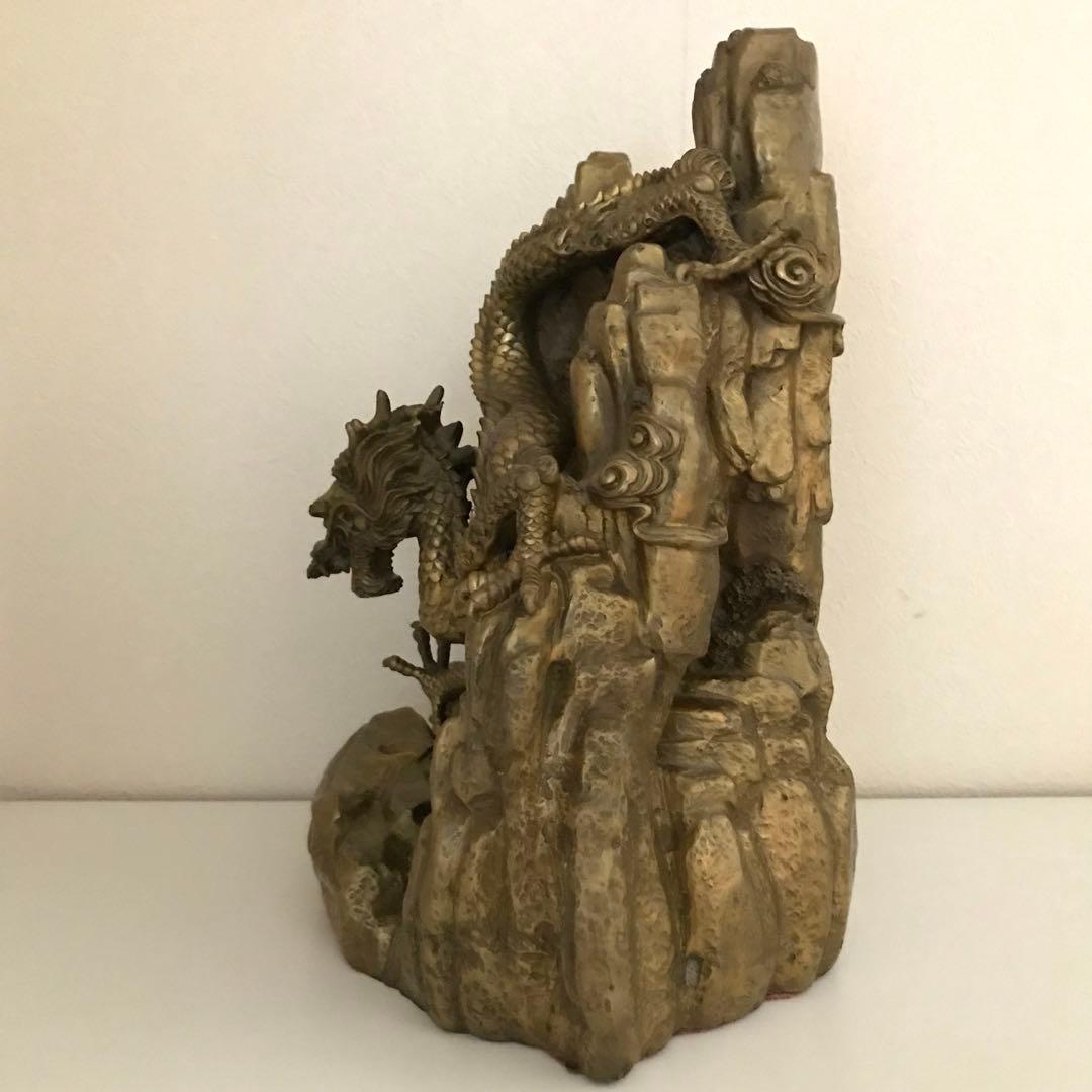 山水龍　五本指の龍　龍の置物　風水置物