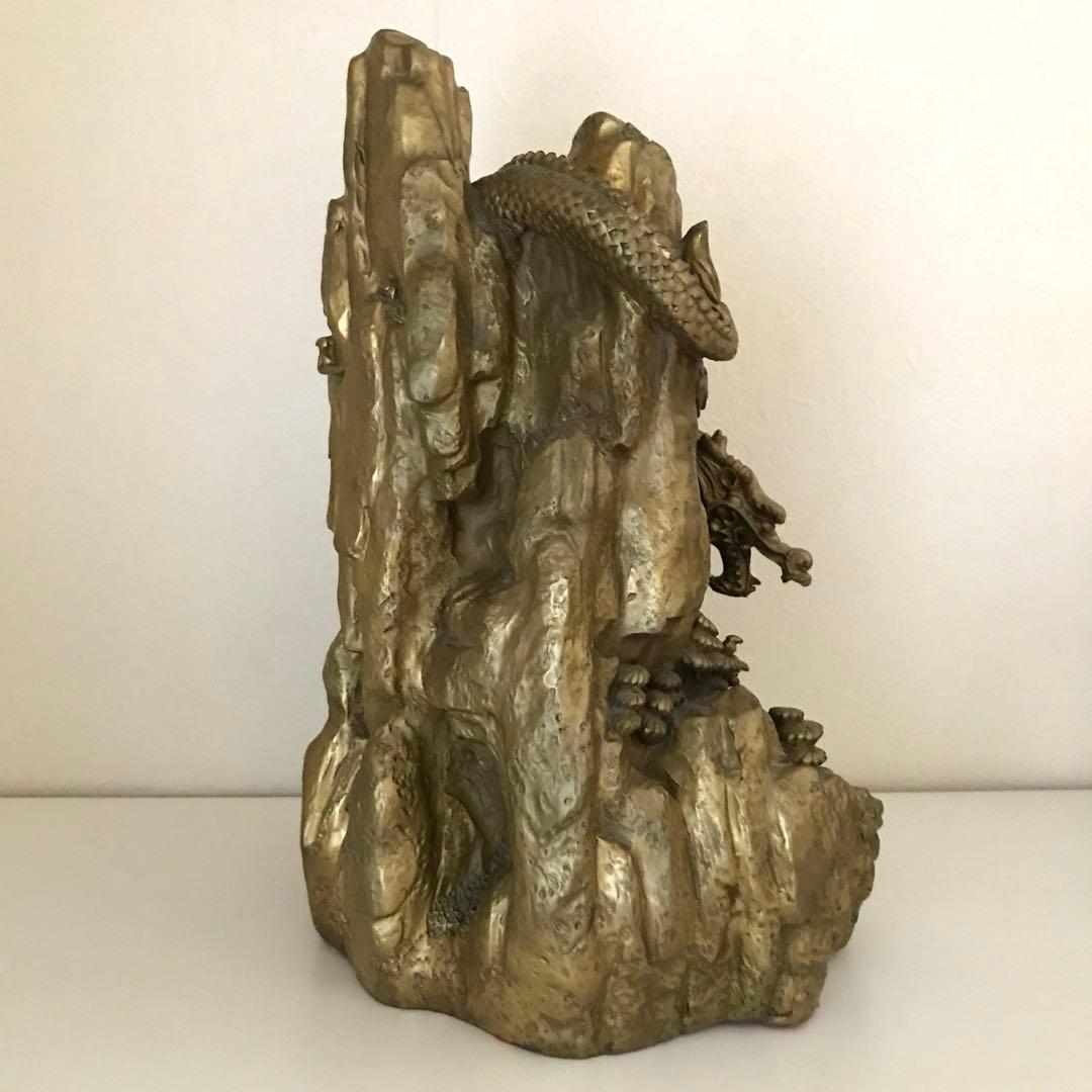 山水龍　五本指の龍　龍の置物　風水置物