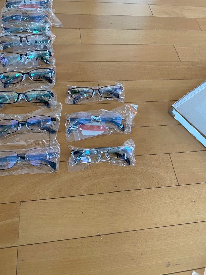 メガネフレーム　卸売り