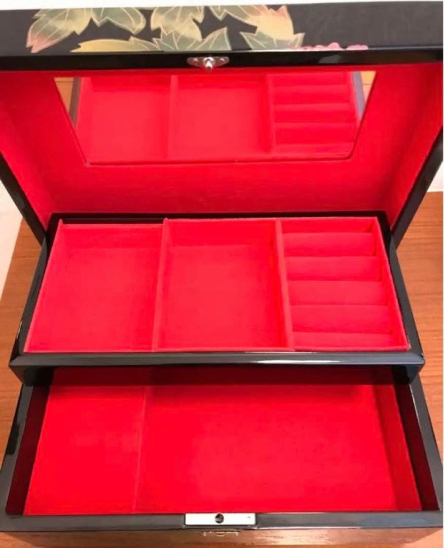 会津塗り漆器　鍵付きオルゴール　宝石箱