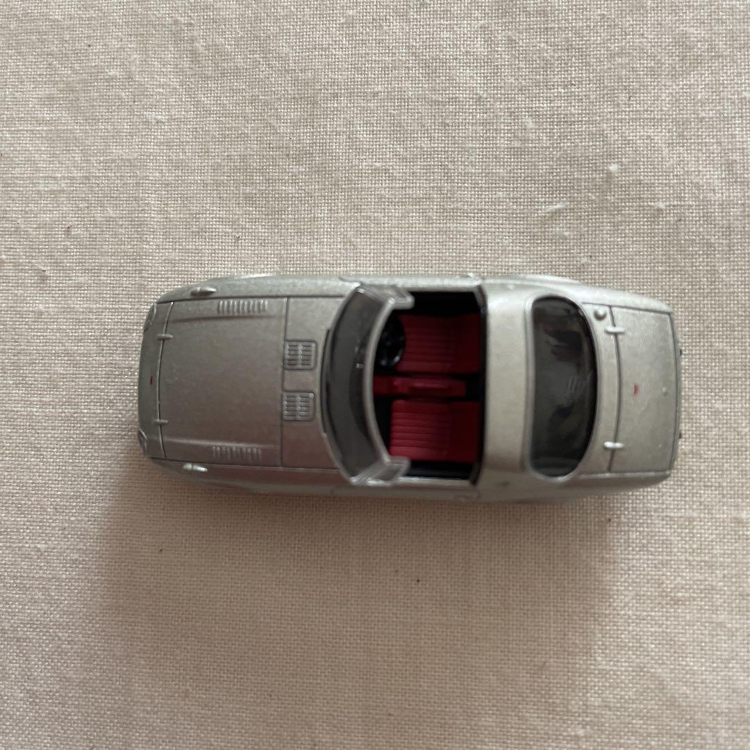 トミカリミテッドヴィンテージ　トヨタスポーツ800