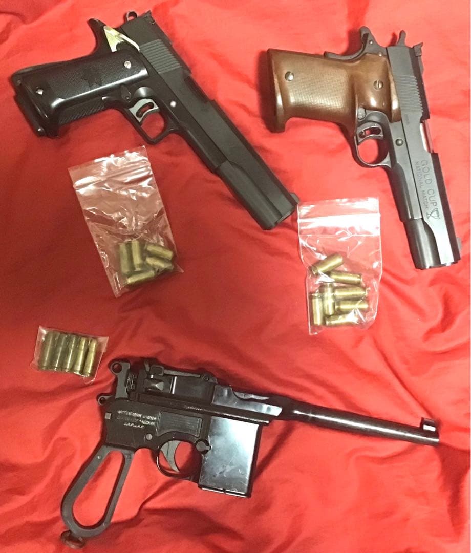 MGC製　モデルガン　1911ガバメントカスタムとモーゼル　3個セット　中古品