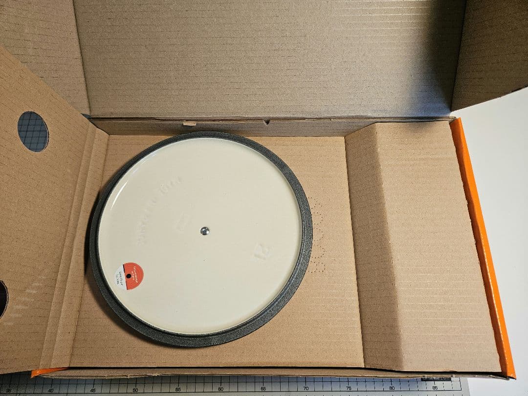 ル・クルーゼ　21cm アーティチョーク　クリスマス　片手鍋　オリーブ　限定