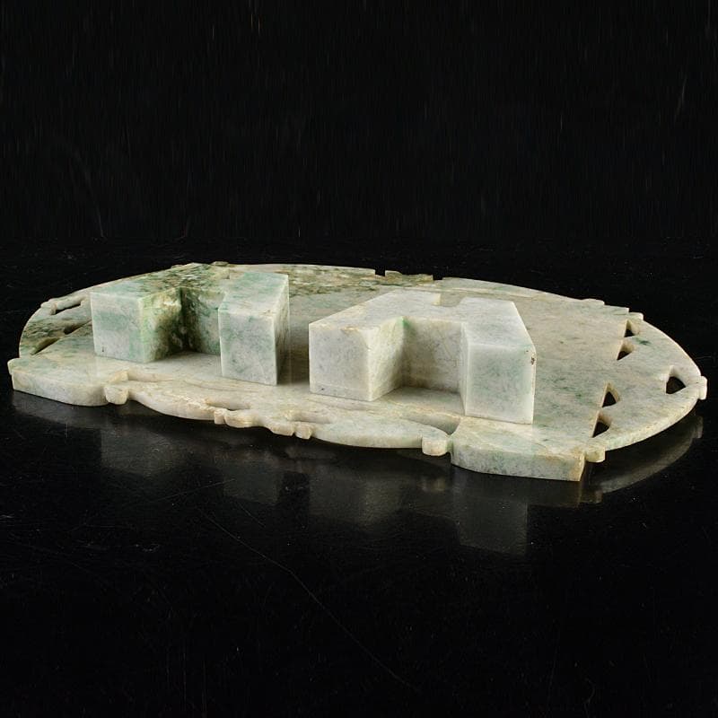 中国　玉石翡翠彫刻　蝙蝠刻　硯屏　時代箱付　U　R6053