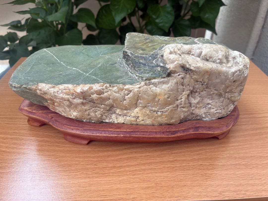 【滝景 水石】 観賞石 台座付き