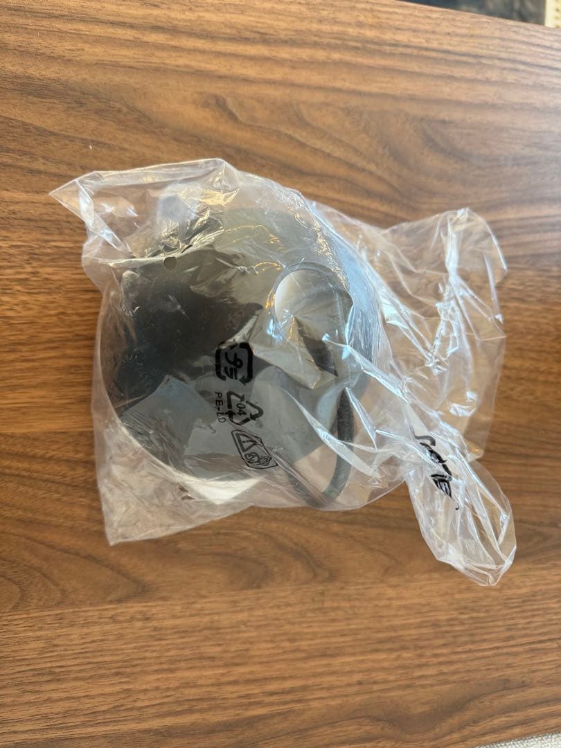 IKEA 未開封 SÄKERT ペンダントライト ブラック/ゴールド