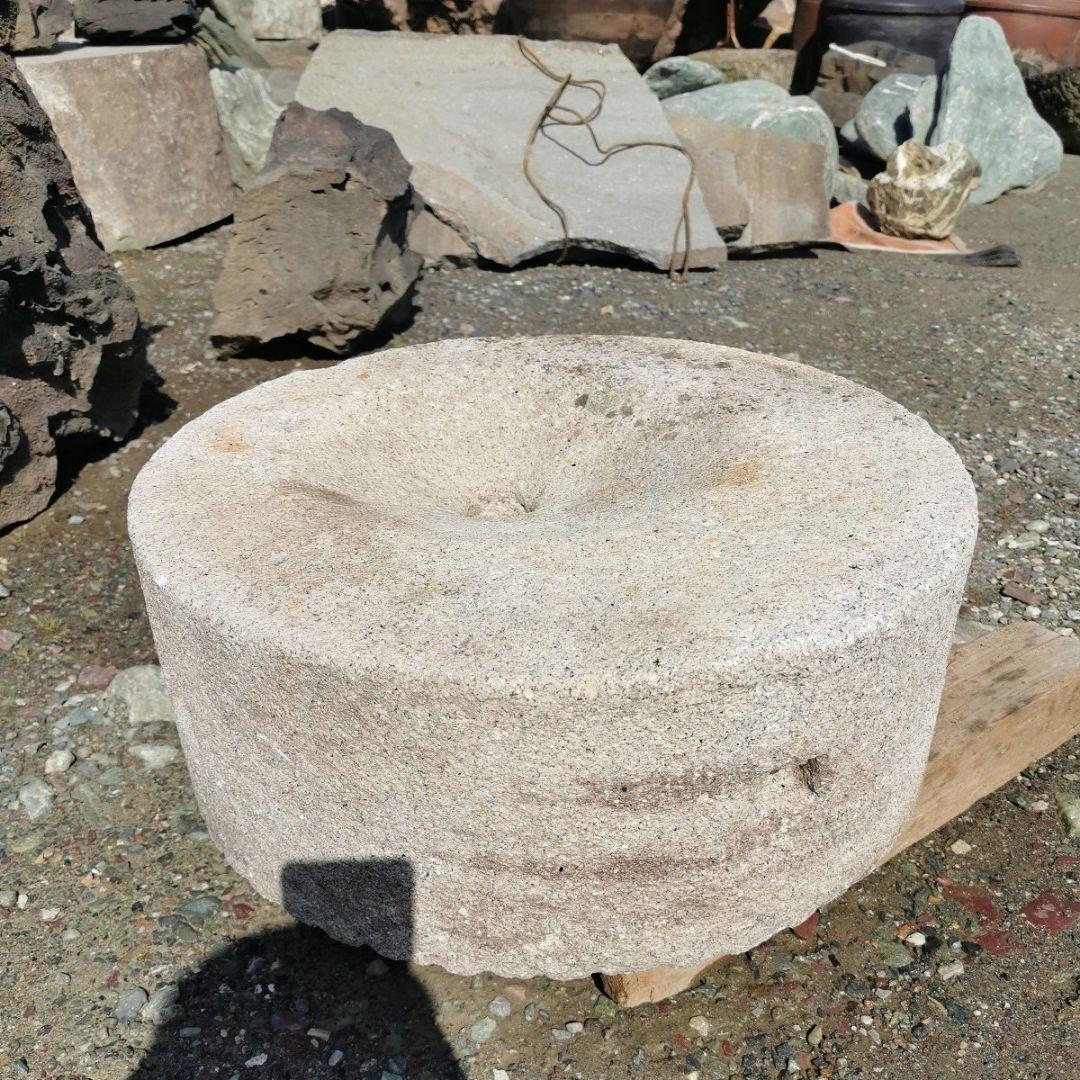 石うす　2石セット　庭石　石　鑑賞石　庭　坪庭　置物　オブジェ　インテリア