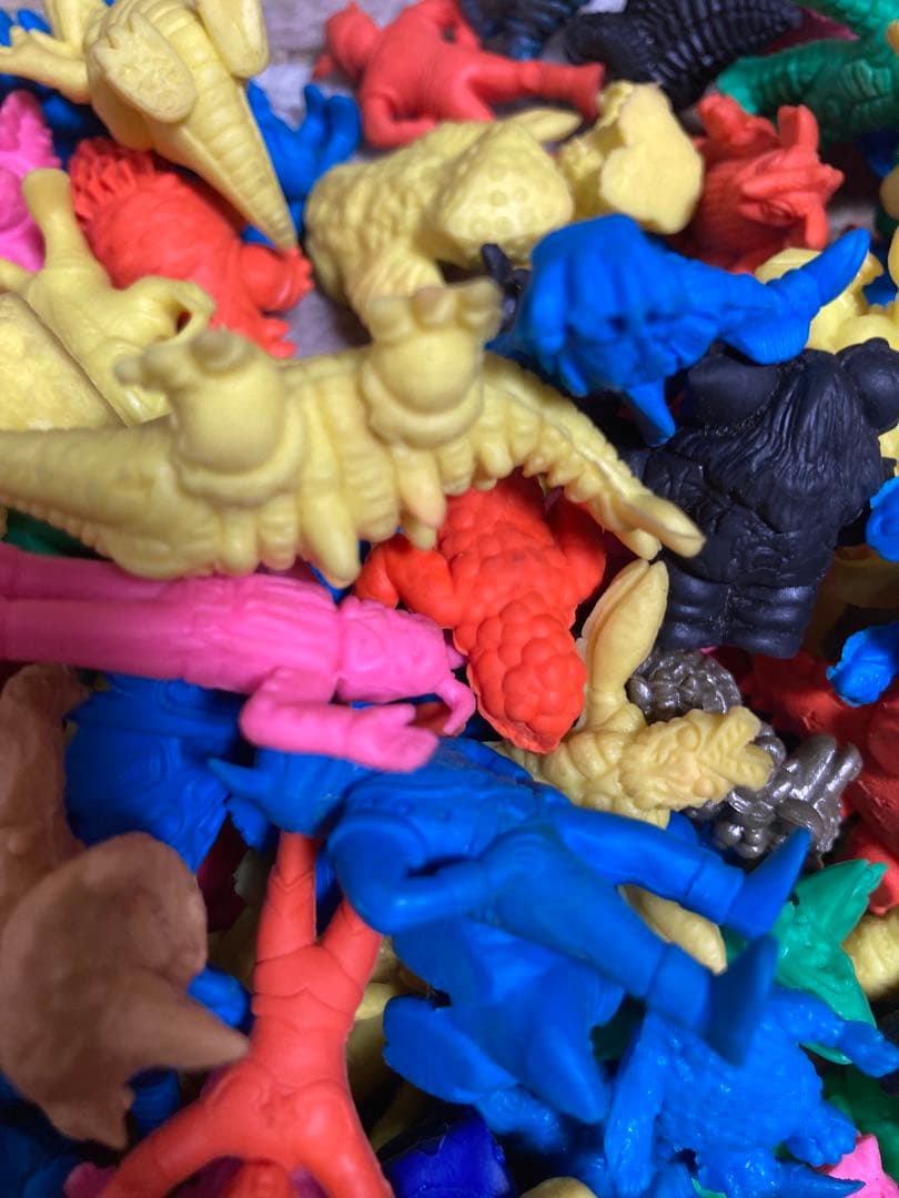 ウルトラマン消しゴム　450個！