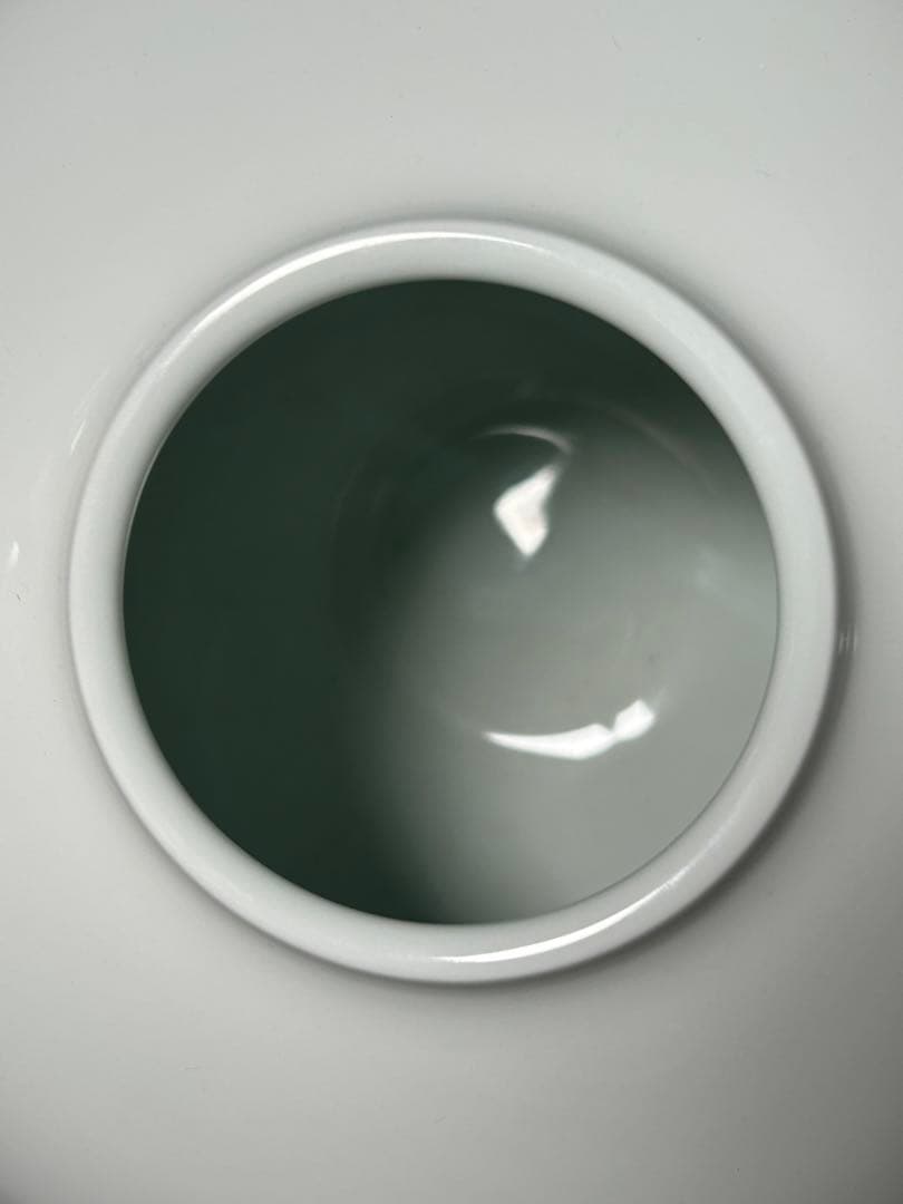 中村清六 造 高麗庵清六窯 白磁 壺 共箱 直径25㎝ 佐賀県重要無形文化