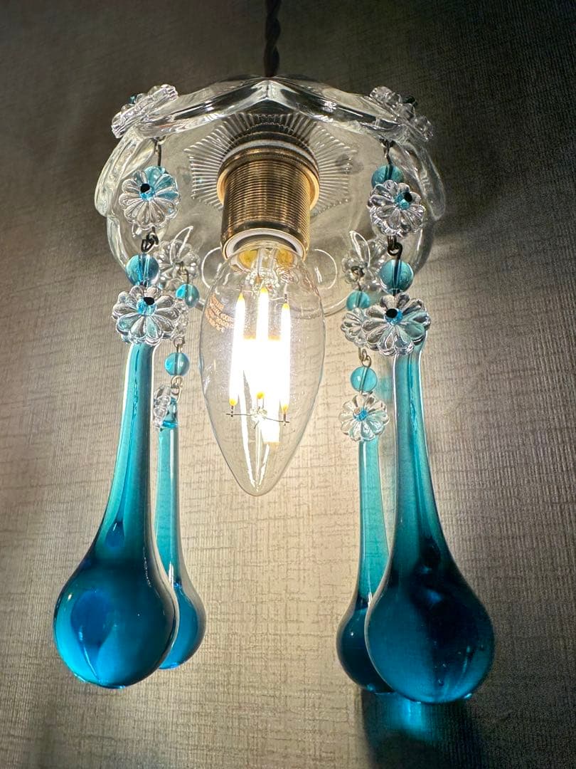 20's フランス アンティーク ブルームラーノガラスの可愛いミニシャンデリア