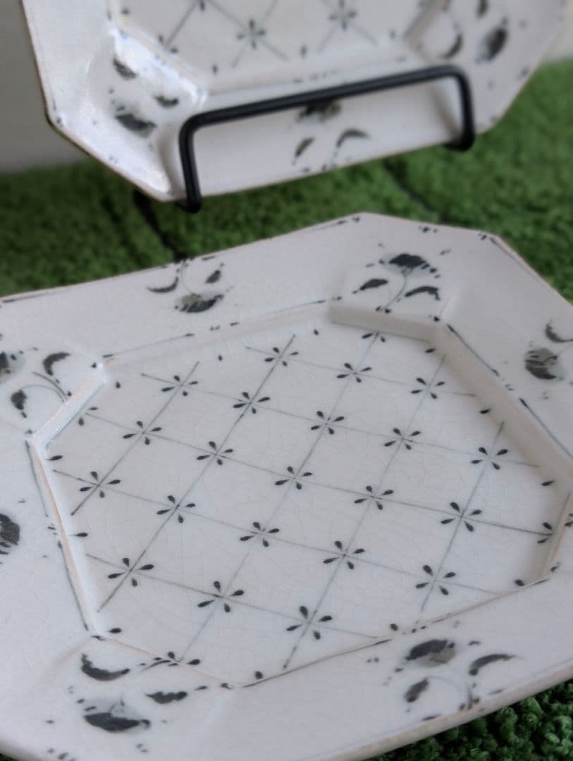 安南手 隅切プレート 福田栄一 2点 - メルカリ