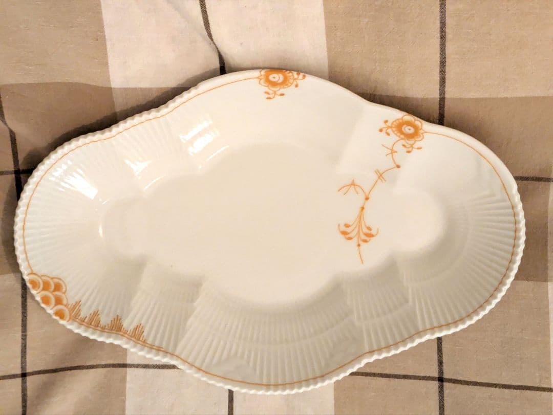 【TWG】ロイヤルコペンハーゲン マルチカラー エレメンツ オーバル 2枚