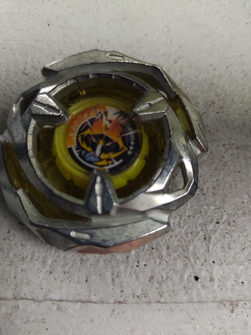 ベイブレードx ハズブロ ドロップアタックスタジアム - メルカリ