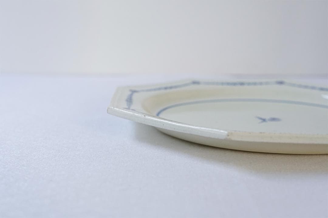 フランスアンティーク　オクトゴナル　プレート　青小花　20.2cm