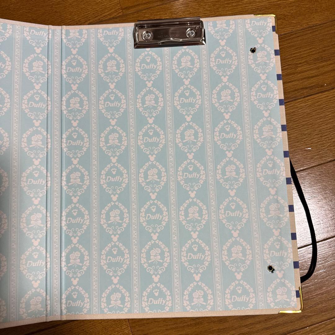 ダッフィー ディズニーベア バインダー - メルカリ