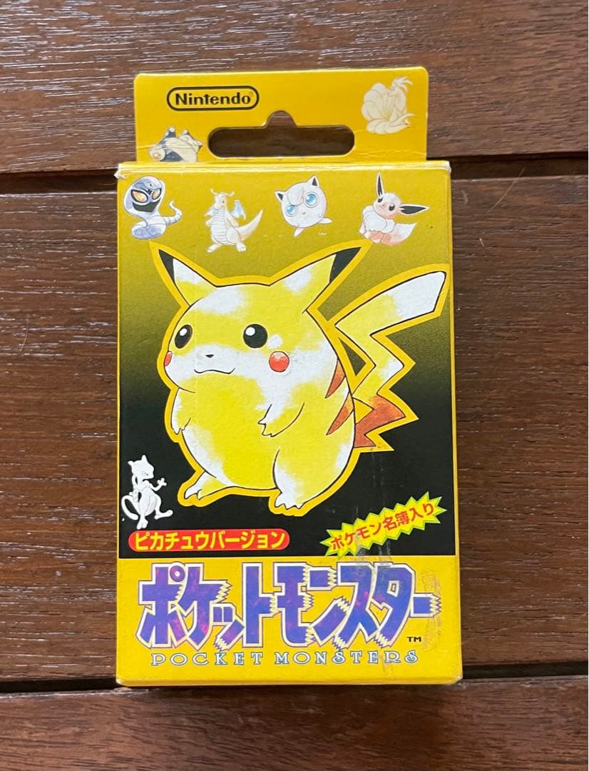ポケットモンスター トランプ ピカチュウバージョン - メルカリ