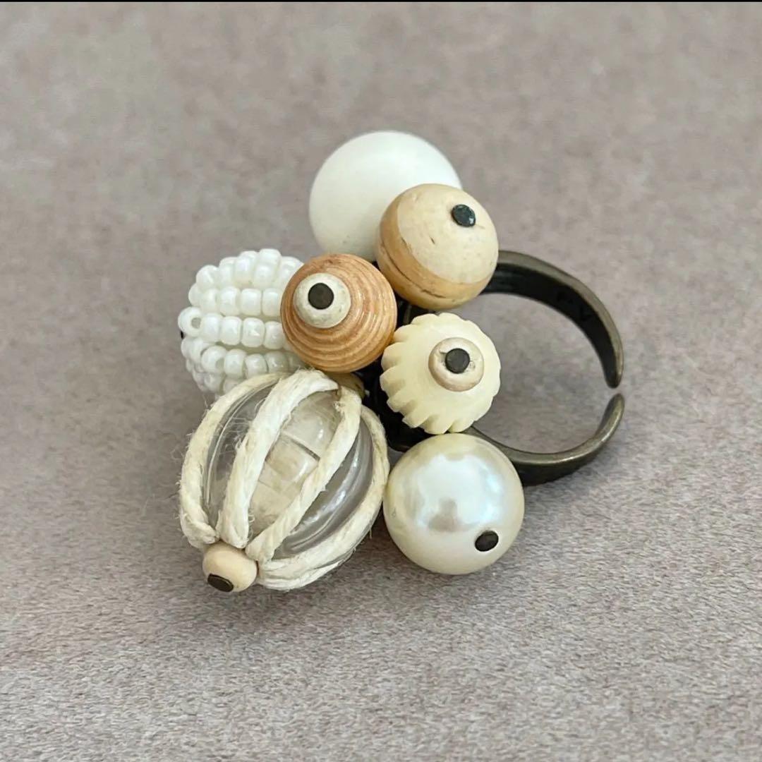 海の思い出リング 一点もの （白） サイズフリー