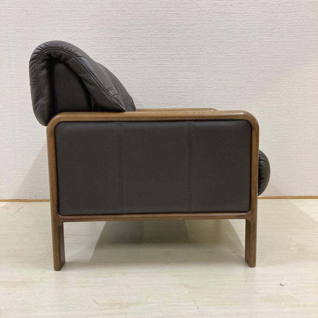 【カリモク】本革 一人掛けソファ シングルソファ レザー アームチェア A