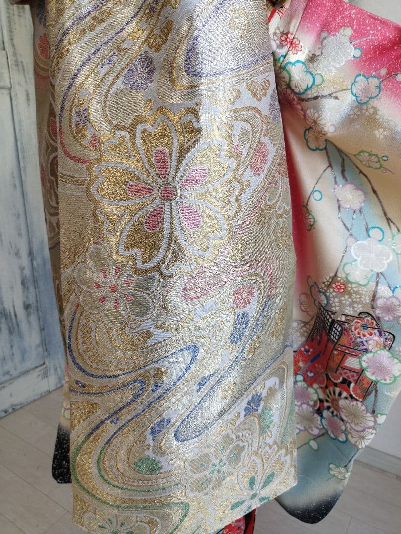 正絹☆古典調絵羽柄の着物単品