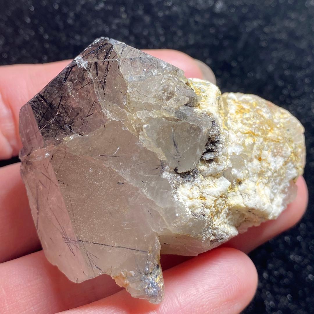 ザギマウンテンクォーツ ⑩ 高騰中! 稀少石!