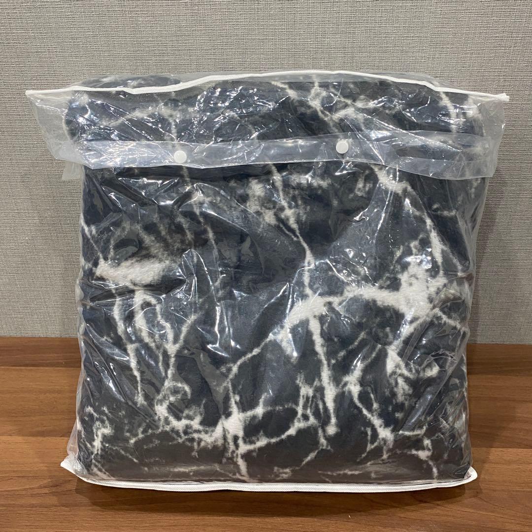 ロマンス岩盤浴　天然鉱石ブラックシリカ練りこみ　ボアふとん140cm×200cm