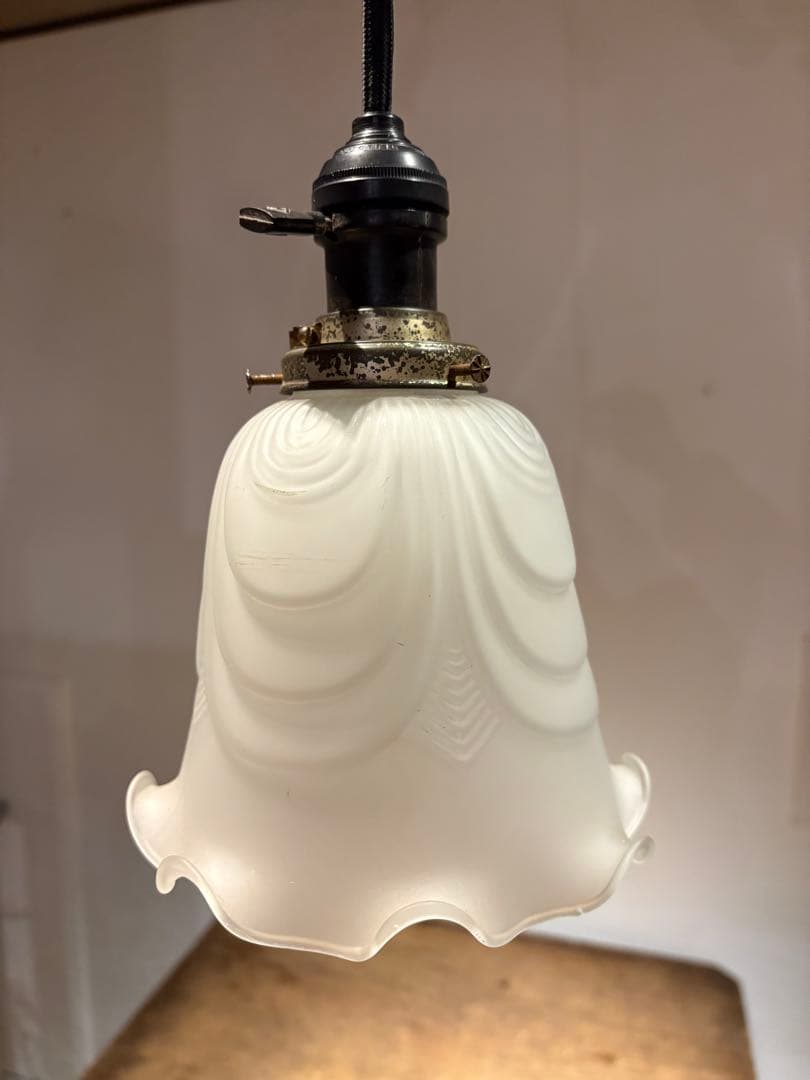 アンティーク　フリルペンダントライト