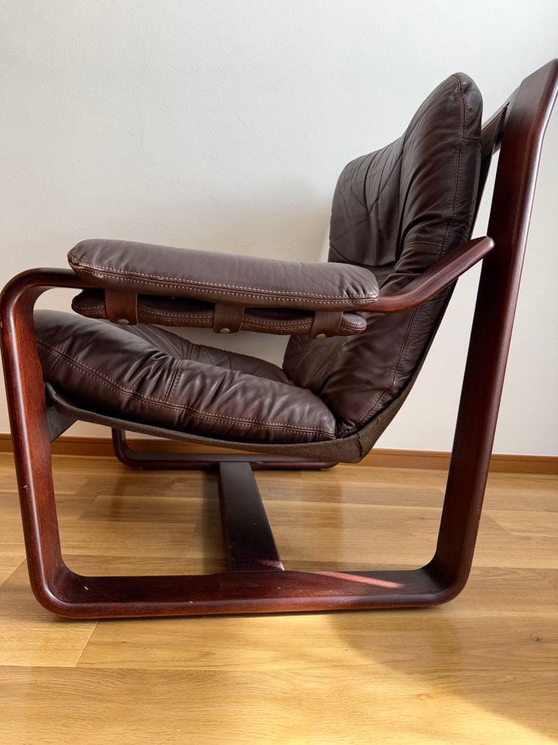 1人掛けソファ 1970s MID CENTURY LEATHER WOOD ARM CHAIR