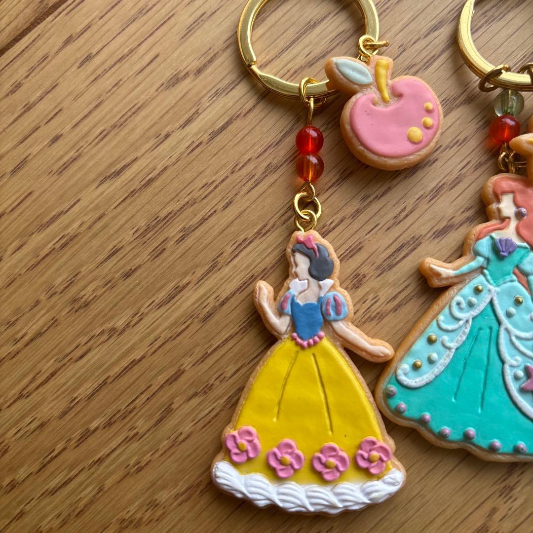ディズニープリンセス アクリルキーホルダー 5個セット - メルカリ