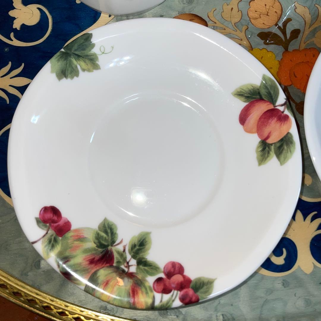 ロイヤルドルトン ヴィンテージグレープ カップソーサー2客セット