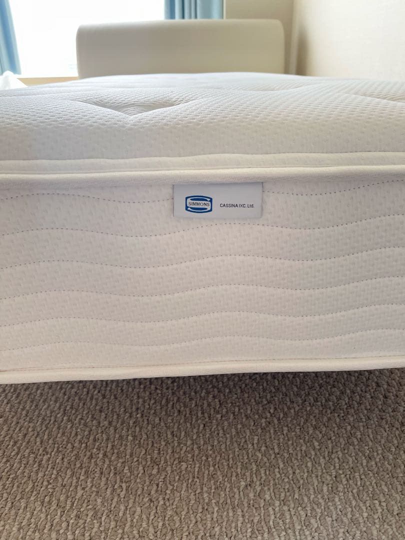 ballada　カッシーナ　ベッドフレーム