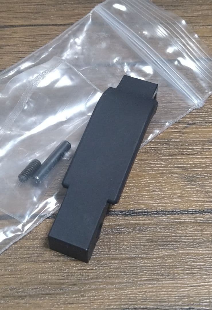 実物】BROWNELLS AR-15 Billet トリガーガード