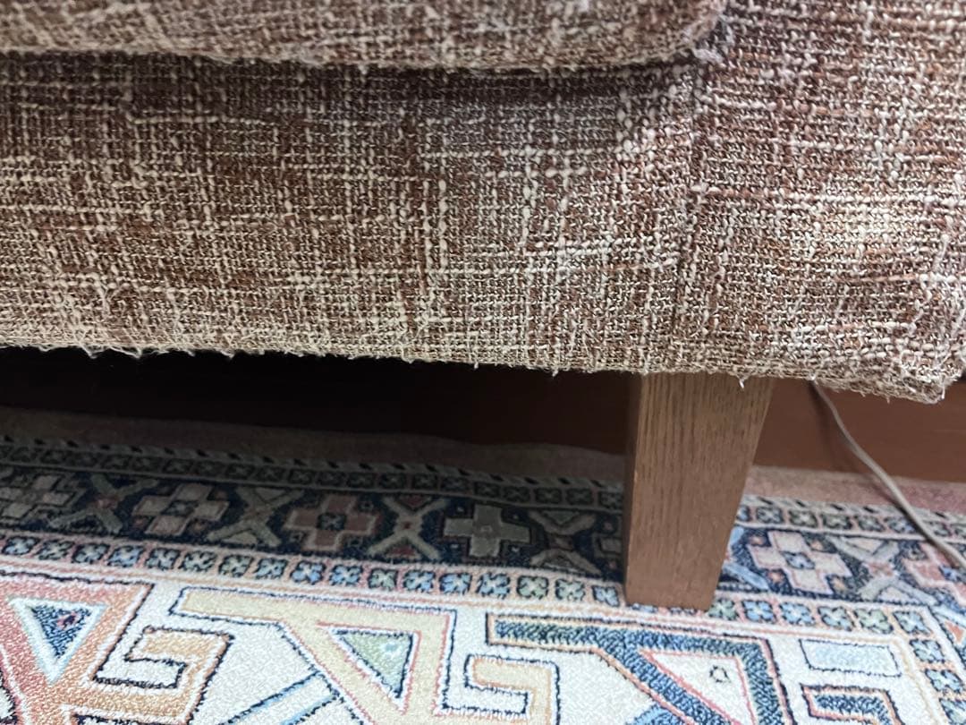 ブラウン系 2人掛けソファ 木製脚　モモナチュラル　PHONO