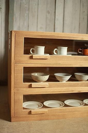 前面ガラスの引き出し3段　食器棚　収納棚　キャビネット　シャツケース　古家具